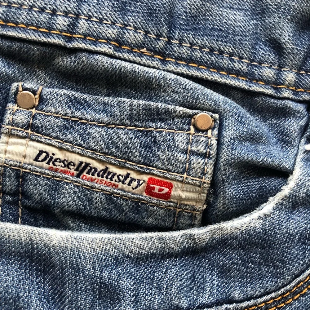 Diesel Industry Blue Jeans Denim Pants Men's Size W34/L34 Classic Straight-Leg